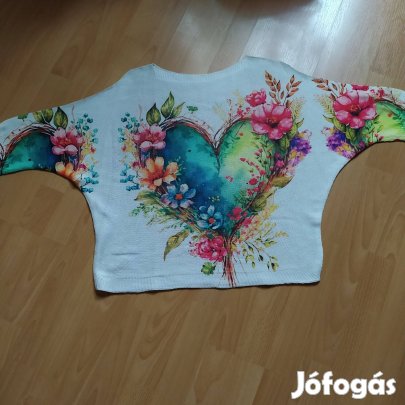 Virágos szivecskés olasz női cérnakötött felső pulóver Új, címkés