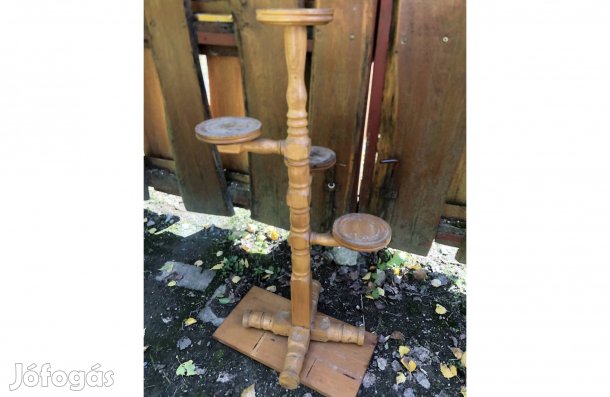 Virágtartó állvány , kemény fa virágállvány 6000 Ft :Lenti
