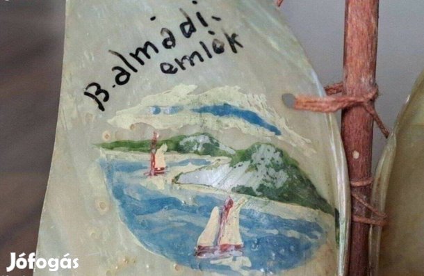 Vitorlás kagylóból, Balatonalmádi emlék