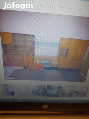 Vitrines szekrény 2 db