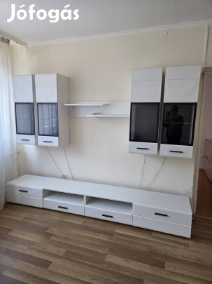 Vitrinsor eladó