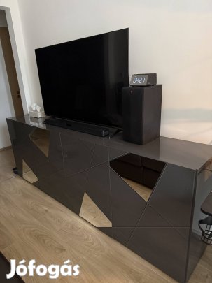 Vittoria 4 ajtós komód