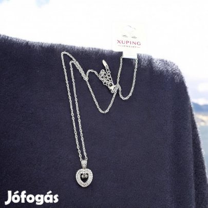 Vivien ezüst színű köves xuping nyaklánc medállal