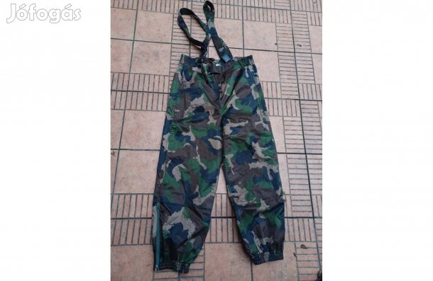 Vízálló kantáros katonai horgász vadász terepmintás nadrág L XL