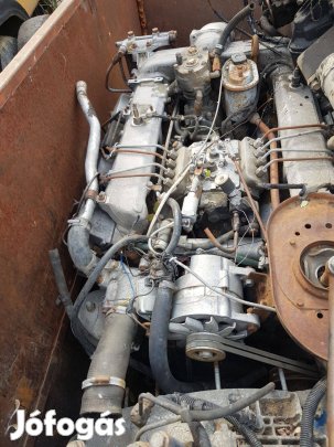 Vízhűtéses Kamaz motor eladó!