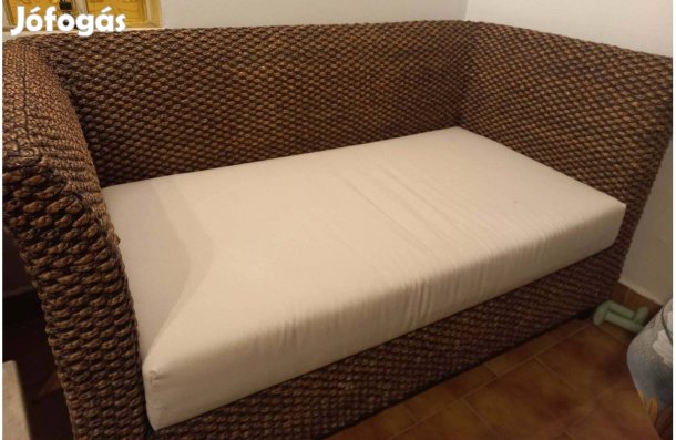 Vizi jácint kanapé eladó