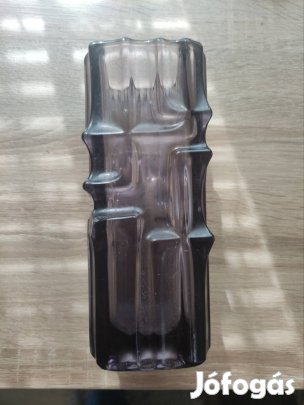 Vladiszlav váza eladó!