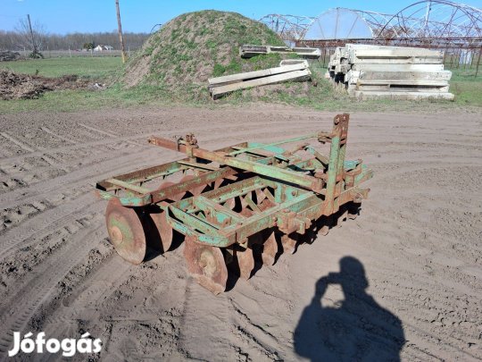 Vogel&Noot 8 lapos 160 cm széles "V" tárcsa