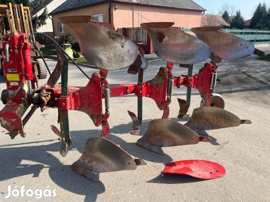 Vogel & Noot 3 fejes hidraulikus váltvaforgató eke