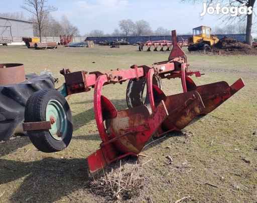 Vogel & Noot 3 fejes mélyszántó eke