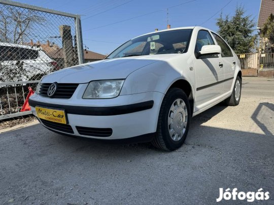 Volkswagen Bora 1.6 Comfortline Vonóhorog.Klíma!!