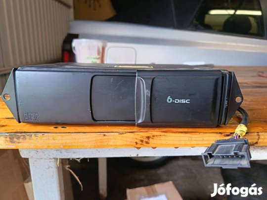 Volkswagen CD váltó cd tár 6 lemezes