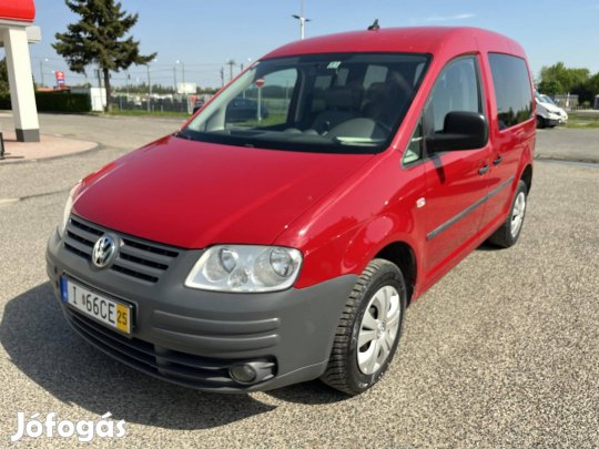 Volkswagen Caddy 1.9 PD TDI Life 4motion 7szemé...