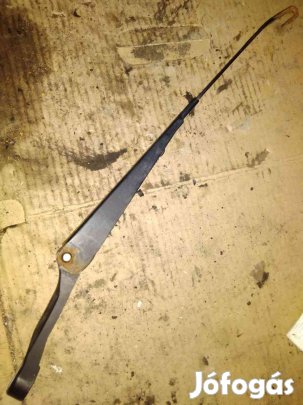 Volkswagen Caddy 95-02 Bal Első Ablaktörlő Kar