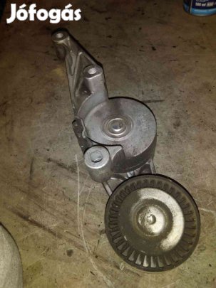 Volkswagen Caddy III 03-09 Hosszbordás Szíj Feszítő