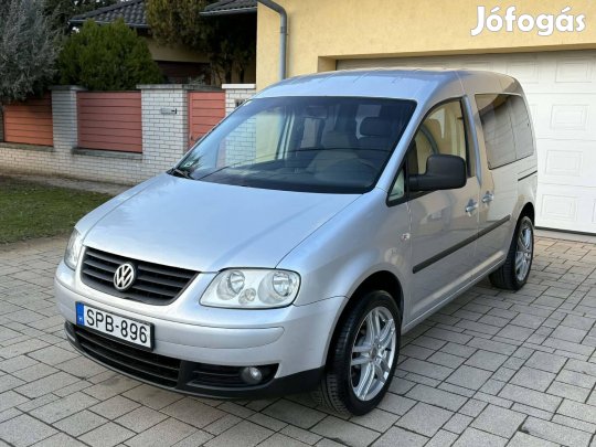 Volkswagen Caddy LIFE Megkímélt Állapot Klíma-...