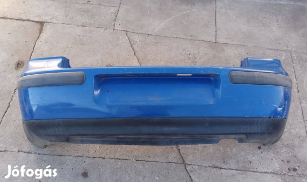 Volkswagen Golf 4, hátsó lökhárító. Személyesen