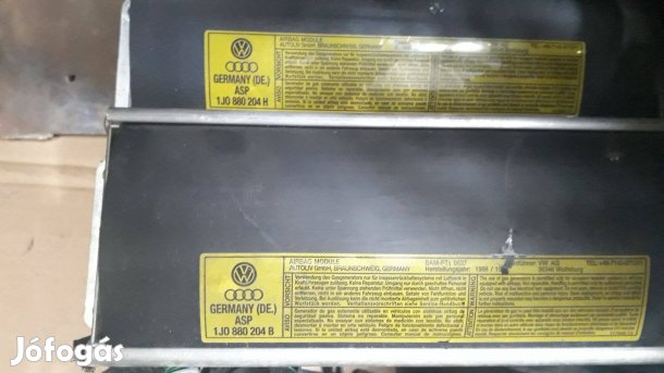 Volkswagen Golf 4 anyós oldali légzsák 1J0880204B 1J0880204H