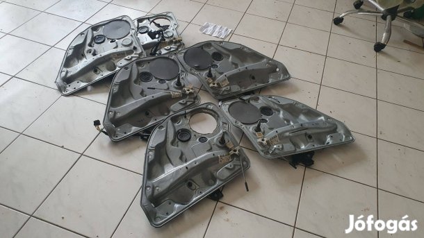 Volkswagen Golf 4 bora hátsó ablakemelő