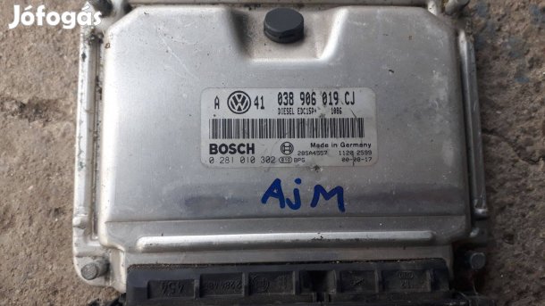 Volkswagen Golf 4 motorvezérlő 038906019CJ AJM