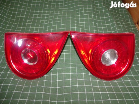 Volkswagen Golf 5 Golf V. jobb és bal hátsó lámpa fényszóró