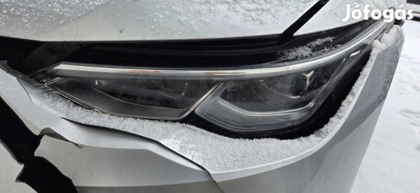 Volkswagen Golf 8 LED lámpa fényszóró IQ.Light Mátrix