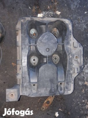 Volkswagen Golf IV Akkumulátor Tartó