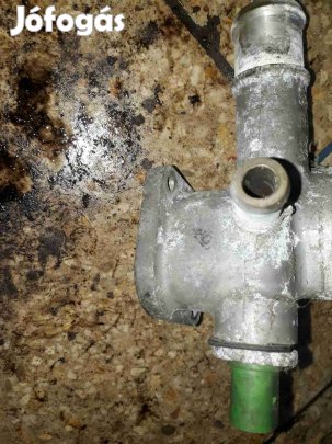 Volkswagen Golf IV Termosztátház