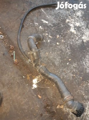 Volkswagen Golf IV Vízcső + Elosztó