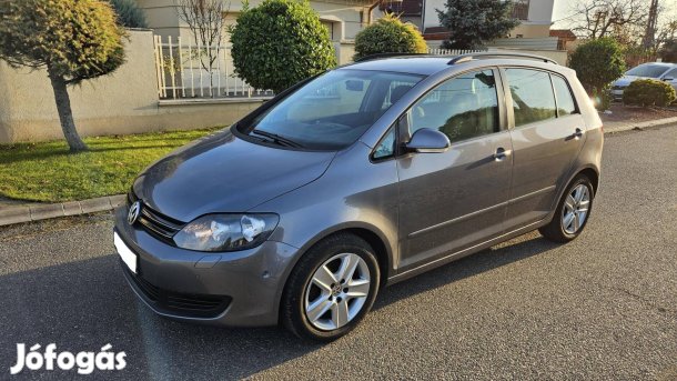 Volkswagen Golf PLUS 1.6 Comfortline Vezetett S...