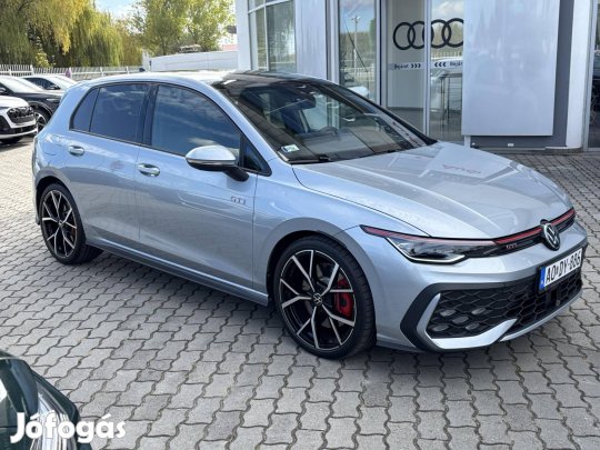 Volkswagen Golf VIII 2.0 TSI GTI DSG Facelift....