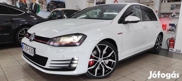 Volkswagen Golf VII 2.0 TSI BMT GTI DSG Perform...