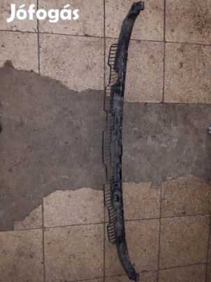 Volkswagen Golf VII Hátsó Lökhárító Tartó