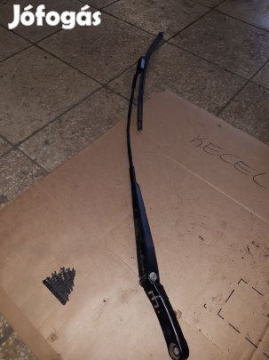 Volkswagen Golf VII Jobb Első Ablaktörlő Kar