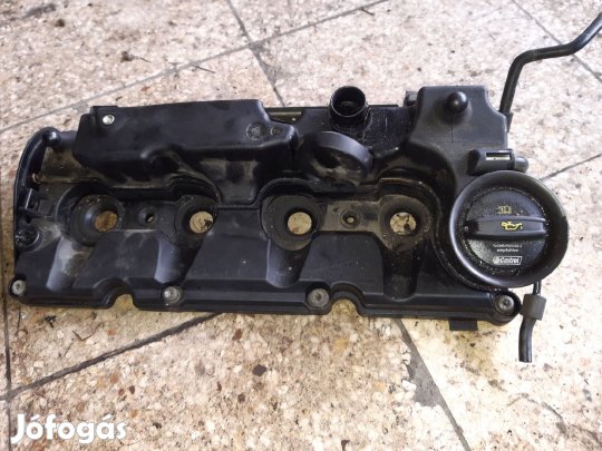 Volkswagen Golf VII Szelepfedél