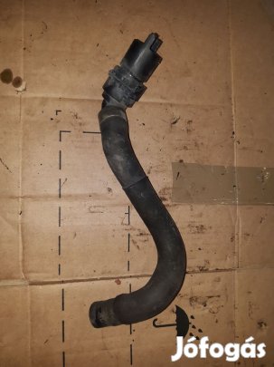 Volkswagen Golf VII Vízcső