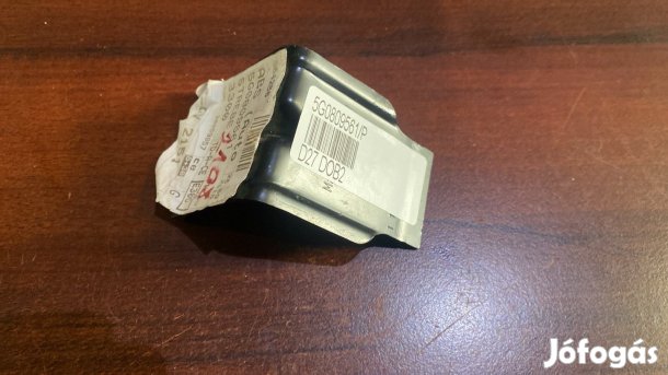 Volkswagen Golf VII. sárvédő tartó 5G0809561 eladó