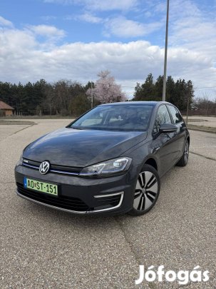 Volkswagen Golf VII e-Golf LED .Carplay