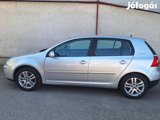 Volkswagen Golf V 1.6 Comfortline 120e km. Kétz...