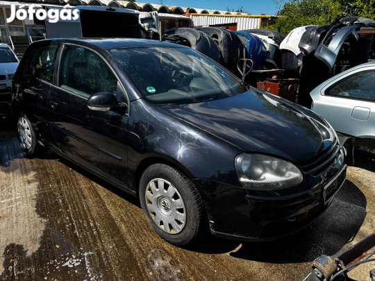 Volkswagen Golf V 1.6 FSI Sport bontott alkatrészei