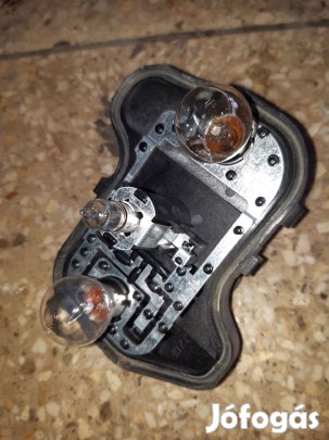 Volkswagen Golf V Bal Hátsó Lámpa Foglalat