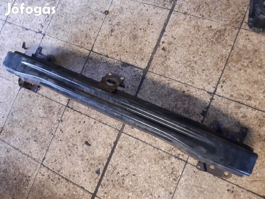 Volkswagen Golf V Első Lökhárító Merevítő