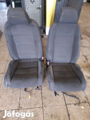 Volkswagen Golf V Első Ülés Garnitúra