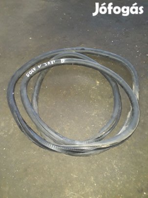 Volkswagen Golf V Jobb Első Ajtó Gumikéder