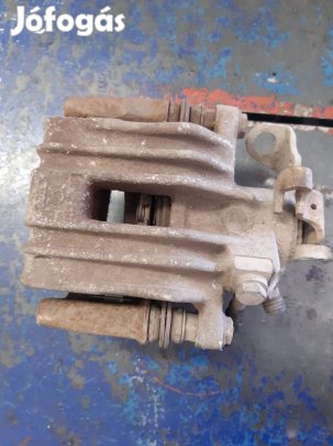 Volkswagen Golf V Jobb Hátsó Féknyereg