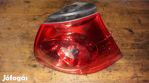 Volkswagen Golf V Jobb Hátsó Lámpa