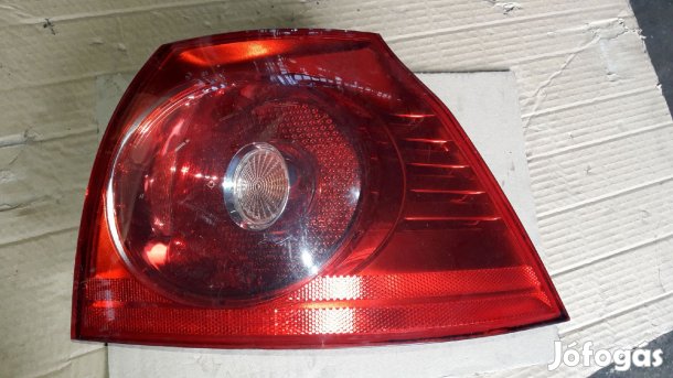 Volkswagen Golf V Jobb Hátsó Lámpa