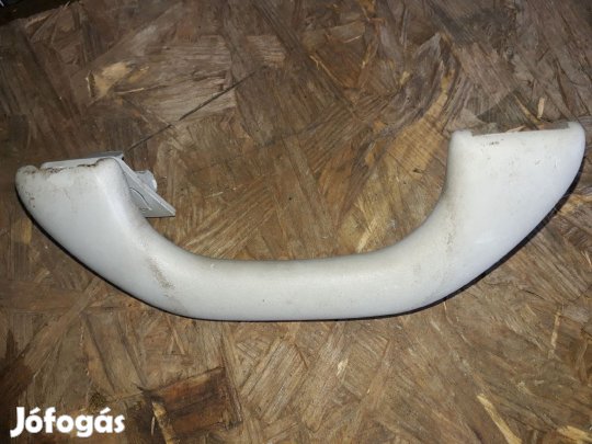 Volkswagen Golf V Kapaszkodó