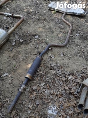 Volkswagen Golf V Kipufogó