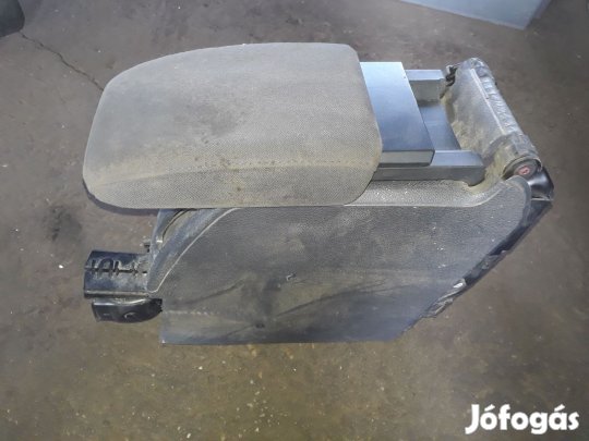 Volkswagen Golf V Könyöklő